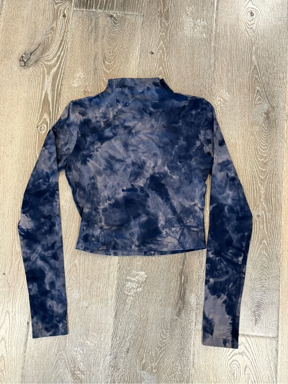 lululemon athletica Navy & Charcoal Tie-Dye Long-Sleeve Crop Top